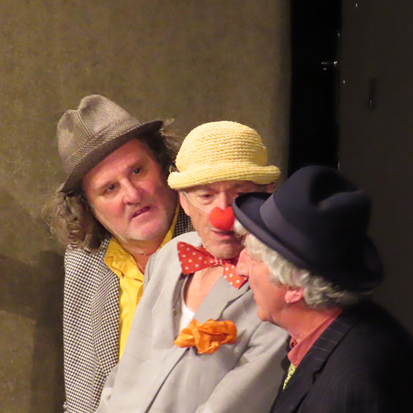 Petit Boulot pour vieux clowns